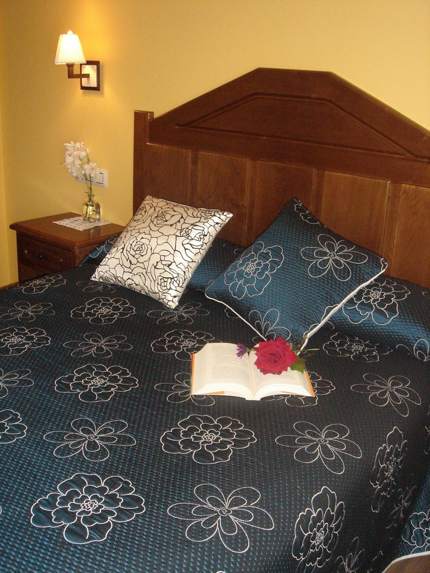 Hotel Rural El Caseron De Linarejos Екстер'єр фото