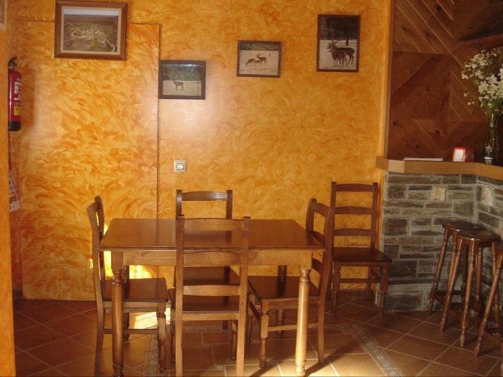 Hotel Rural El Caseron De Linarejos Екстер'єр фото