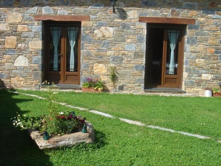Hotel Rural El Caseron De Linarejos Екстер'єр фото